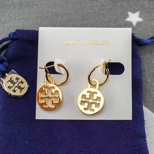 Tory Burch Logo Circle Huggie Drops in Gold